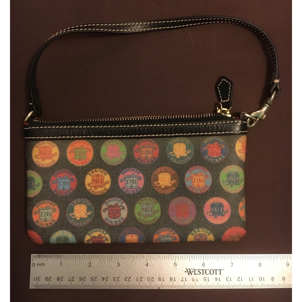 Dooney & Bourke clutch/wristlet
